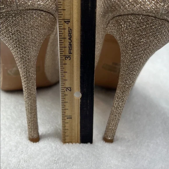 Shoe Land Glittering Gold Heels - Picture 4 of 5